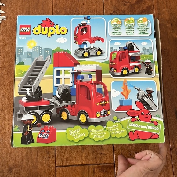 Rare duplo Lego Fire Truck Model 10592 age 2-5 out of stuck - Picture 10 of 11